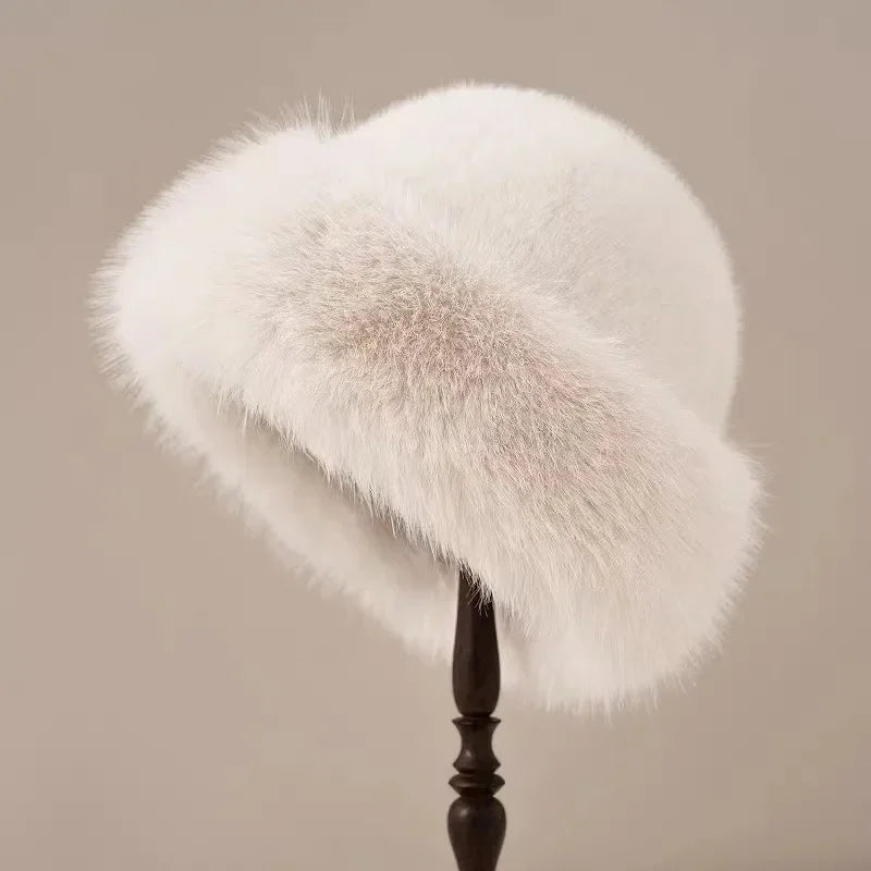 ELARA | SOFT TOUCH FUR HAT