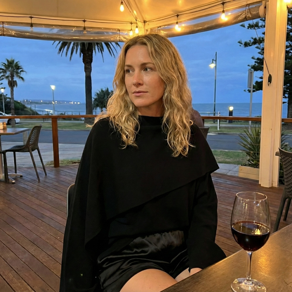 CHARLOTTE | DRAPED KNIT TOP